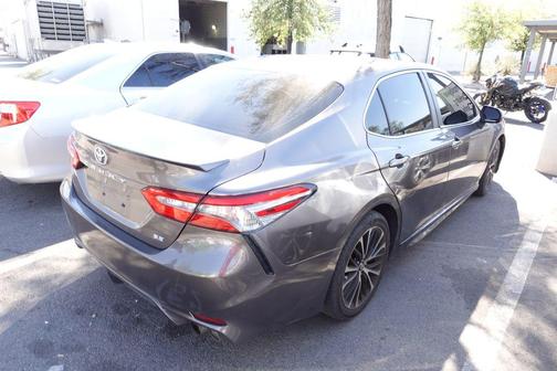 Predawn Gray Mica 2018 Toyota Camry SE