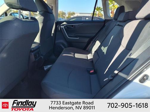 2025 Toyota RAV4 Hybrid LE