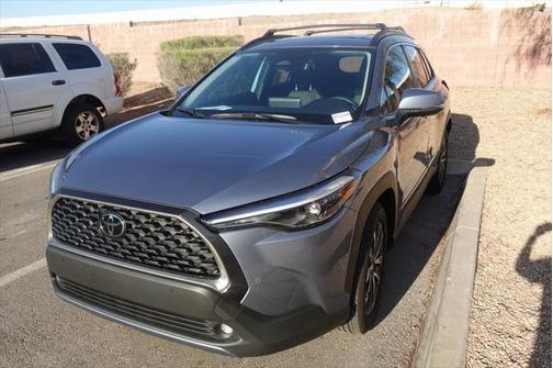 2024 Toyota Corolla Cross XLE