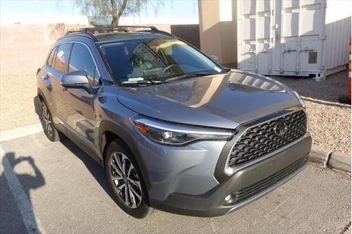 2024 Toyota Corolla Cross XLE