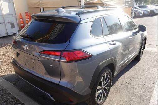 2024 Toyota Corolla Cross XLE