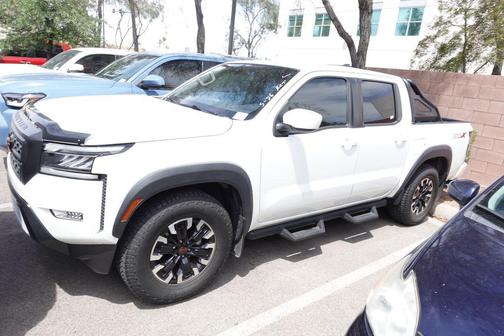 Glacier White 2022 Nissan Frontier PRO-X