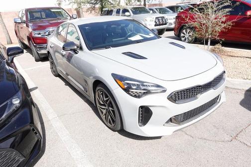 2022 Kia Stinger GT-Line