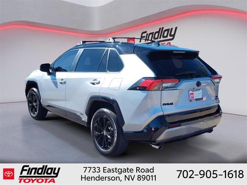 2022 Toyota RAV4 Hybrid SE