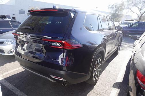 2025 Toyota Grand Highlander Hybrid Limited MAX