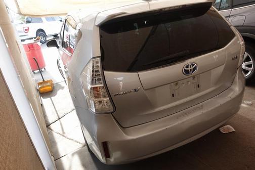 2012 Toyota Prius v Five