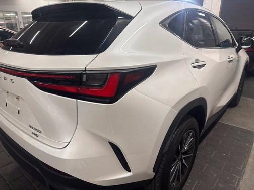 Eminent White Pearl 2024 Lexus NX 350 350 Base
