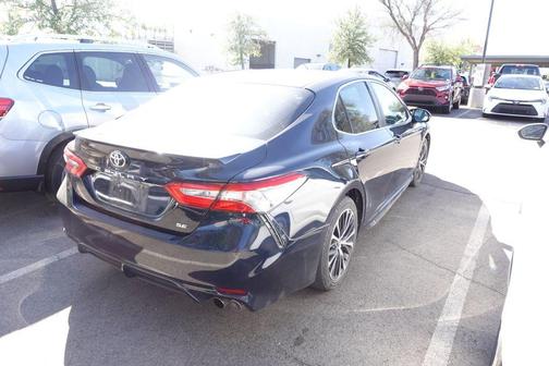 Galactic Aqua Mica 2018 Toyota Camry SE