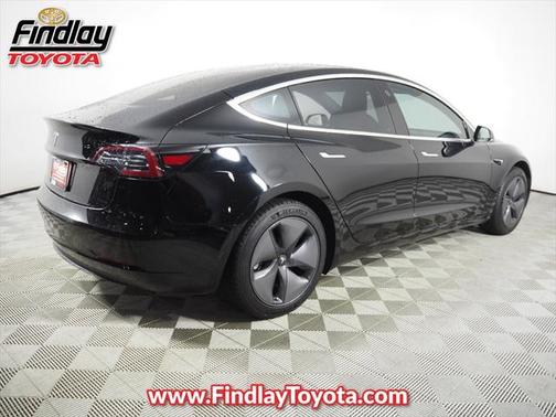 2019 Tesla Model 3 Standard Range