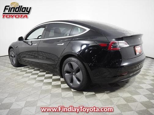 2019 Tesla Model 3 Standard Range