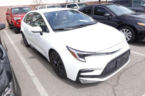 Ice Cap 2025 Toyota Corolla SE