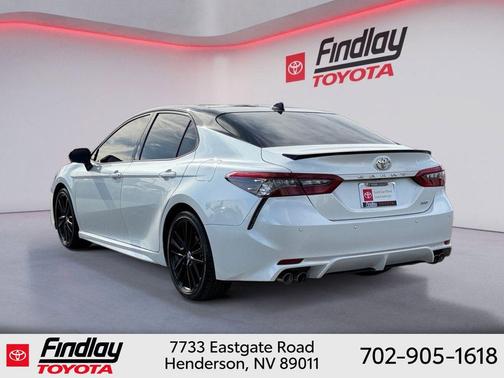 Wind Chill Pearl/Midnight Black Metallic 2023 Toyota Camry XSE