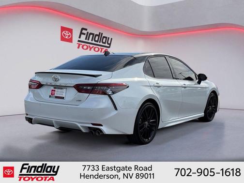 Wind Chill Pearl/Midnight Black Metallic 2023 Toyota Camry XSE