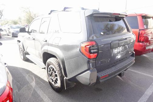 2025 Toyota 4Runner TRD Off Road