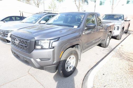 2022 Nissan Frontier S