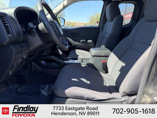 2022 Nissan Frontier S