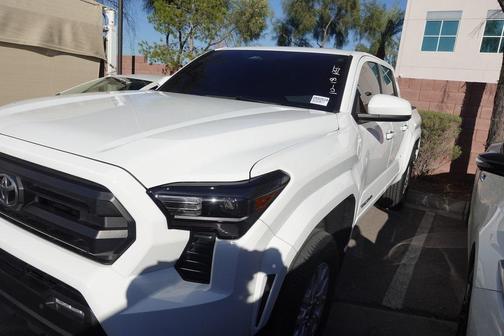 2024 Toyota Tacoma SR5