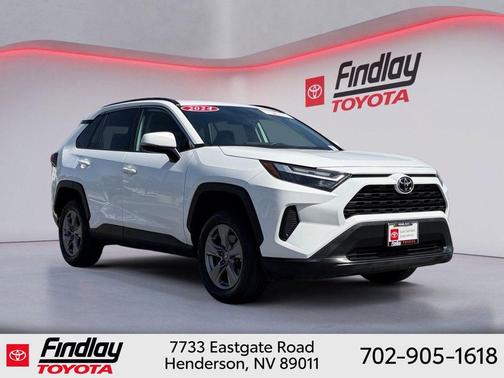 Ice Cap 2024 Toyota RAV4 XLE