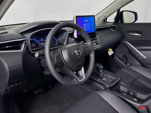 Wind Chill Pearl 2026 Toyota Corolla Cross XLE