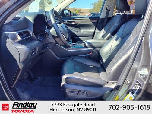 2024 Toyota Highlander Platinum