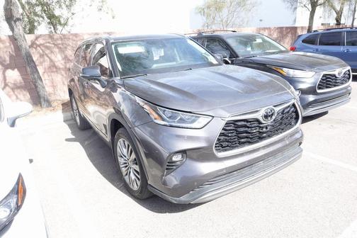 2024 Toyota Highlander Platinum