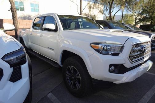 2017 Toyota Tacoma TRD Sport