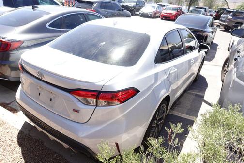 Wind Chill Pearl 2022 Toyota Corolla SE