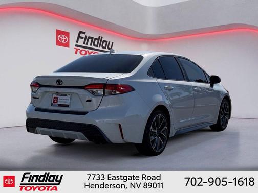 Blizzard Pearl 2021 Toyota Corolla SE