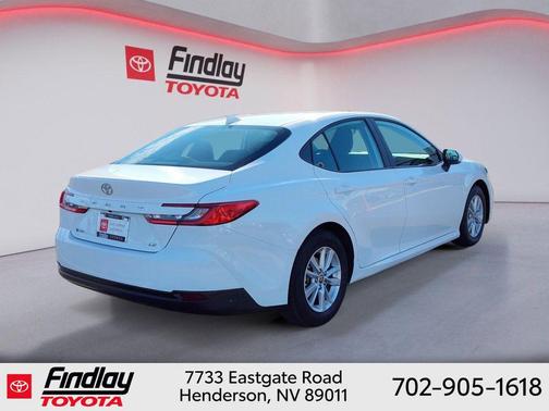 2025 Toyota Camry LE