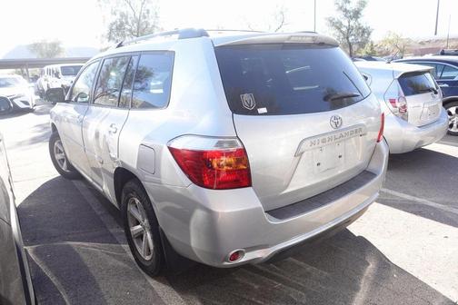 2010 Toyota Highlander SE