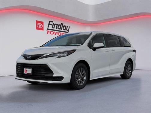 2025 Toyota Sienna LE
