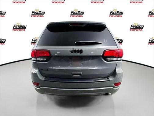 2022 Jeep Grand Cherokee Laredo