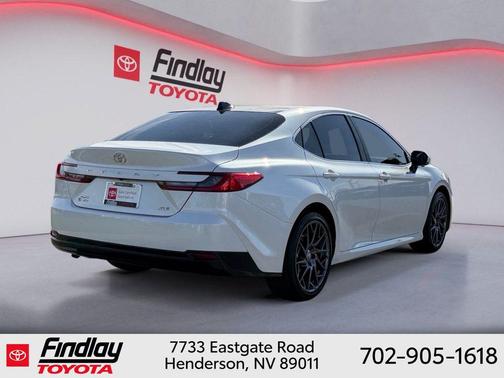 Wind Chill Pearl 2026 Toyota Camry XLE