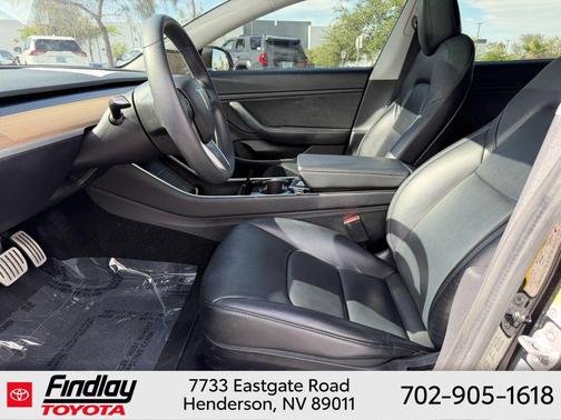 Pearl White Multi-Coat 2020 Tesla Model 3 Performance