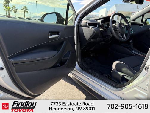 Classic Silver Metallic 2022 Toyota Corolla SE