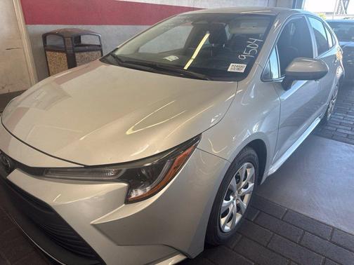 Classic Silver Metallic 2025 Toyota Corolla LE