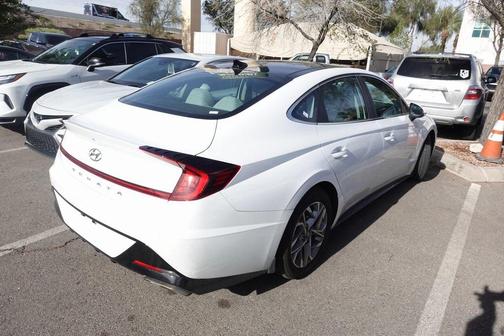 2021 Hyundai SONATA SEL