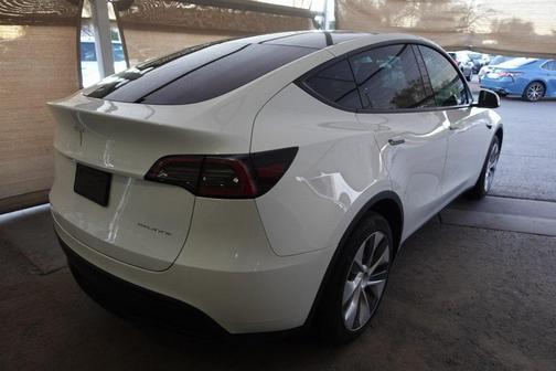 2023 Tesla Model Y Long Range Dual Motor All-Wheel Drive