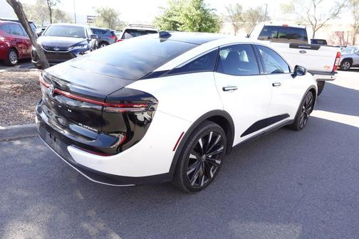 Black/Oxygen White 2024 Toyota Crown Platinum