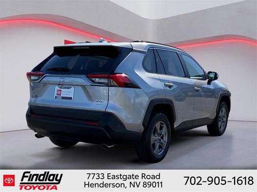 2025 Toyota RAV4 XLE