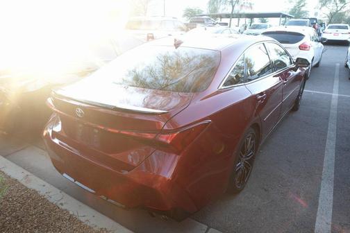 2022 Toyota Avalon Touring