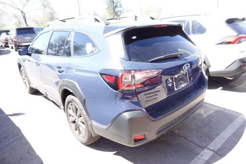 Cosmic Blue Pearl 2025 Subaru Outback Onyx Edition