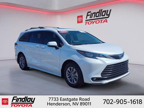 2025 Toyota Sienna XLE