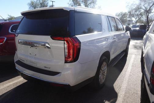 2021 GMC Yukon XL SLT