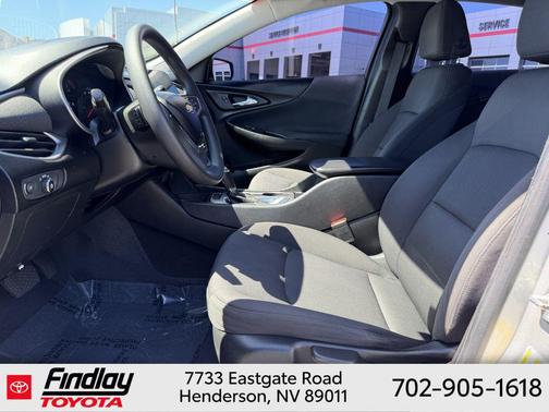 Silver Ice Metallic 2019 Chevrolet Malibu 1LS