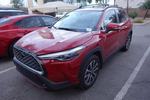 2024 Toyota Corolla Cross XLE