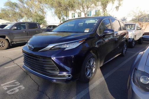 2024 Toyota Sienna Limited