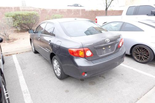 Magnetic Gray Metallic 2009 Toyota Corolla LE