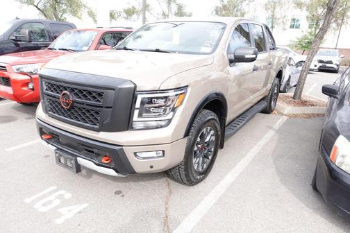 2024 Nissan Titan PRO-4X