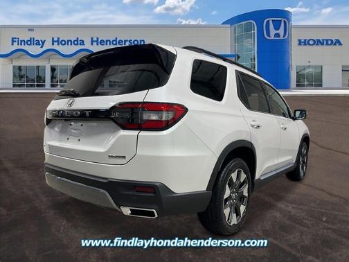 Platinum White Pearl 2026 Honda Pilot Touring 8-Passenger